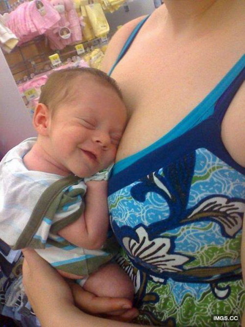很滿足的嬰兒.jpg