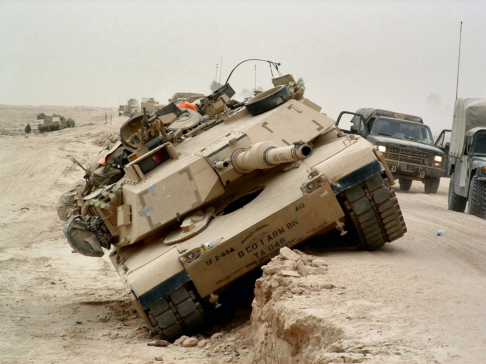 m1_abrams_39_of_55.jpg