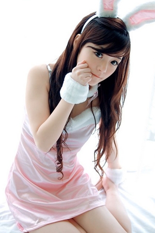 1350479525838_320x480.jpg