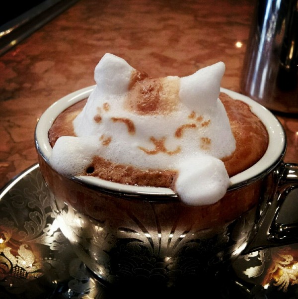 可愛到炸開！拿鐵咖啡奶泡做的動物4.jpg