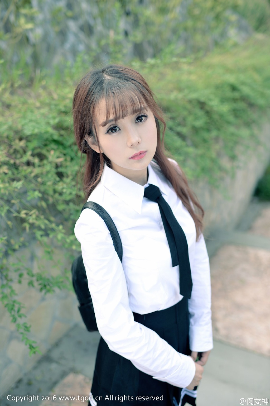 清纯妹子超短学生制服装写真(6_20160408_13104571577355660_000.jpg