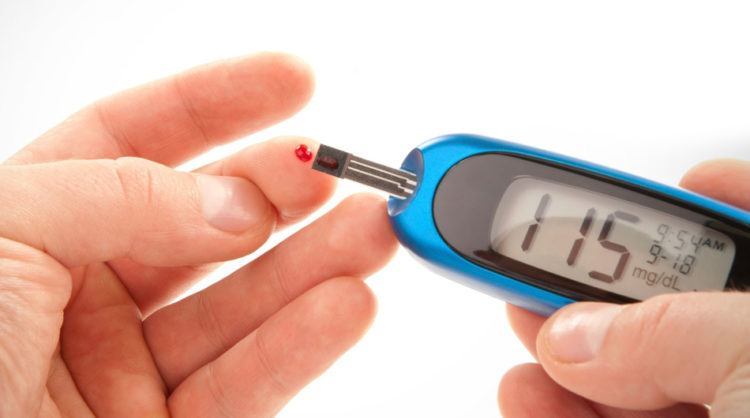 blood-glucose-meter-750x418.jpg