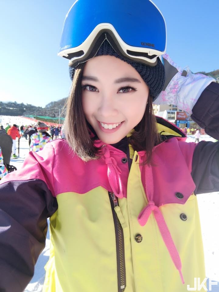 101818xygqgn9jy789sdnq.jpg