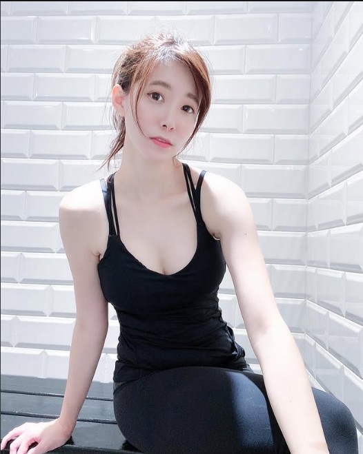 2.JPG